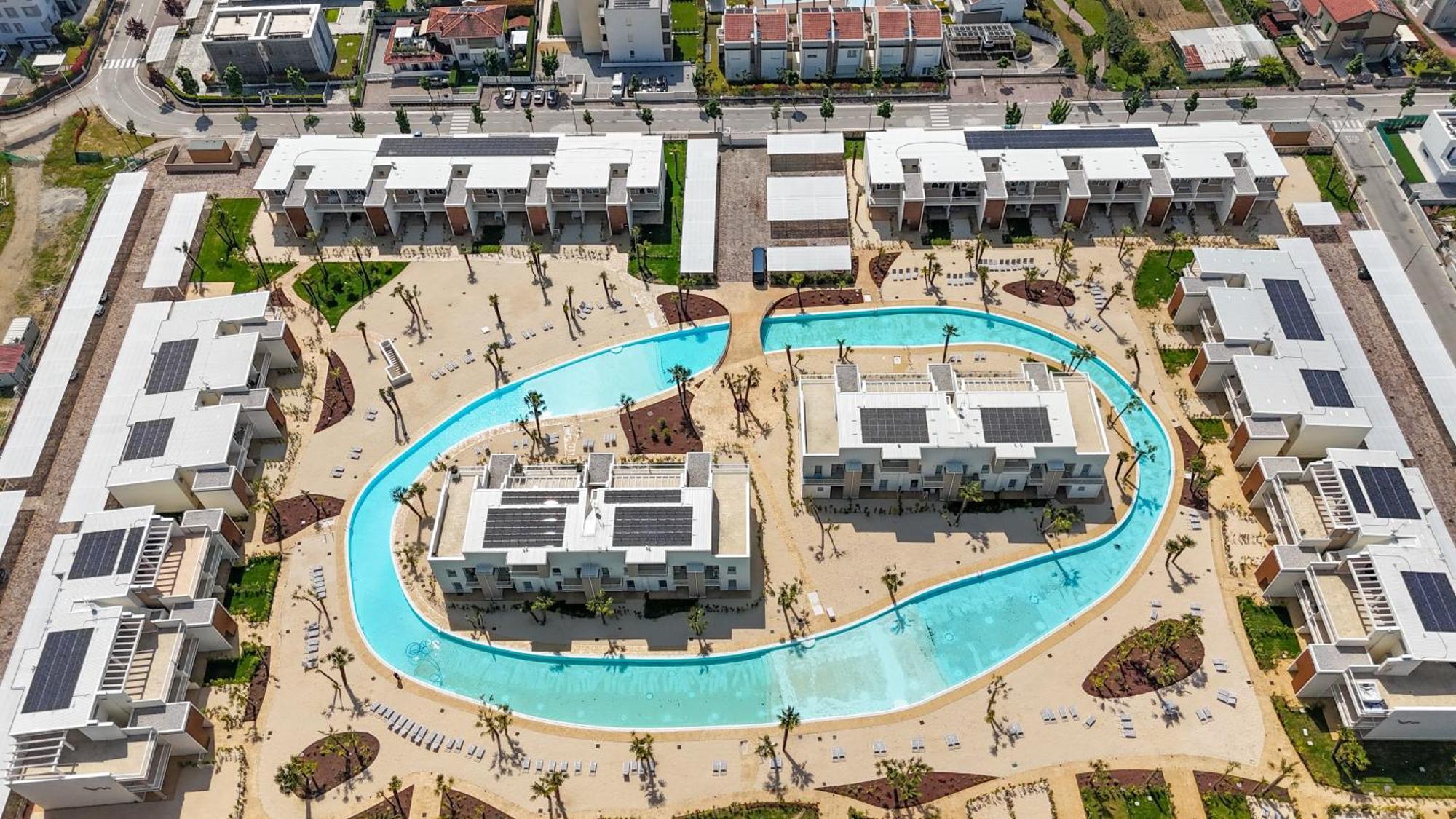 Wave Island! Luxury Resort A Jesolo - Piscina E Park Free! Ngoại thất bức ảnh
